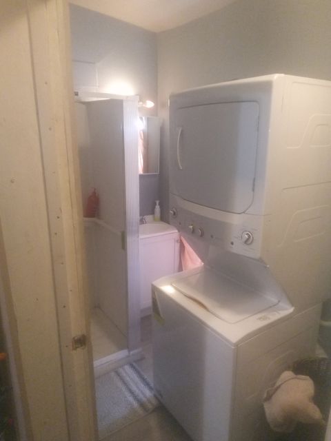 Private Room in 1Bed.1Bath