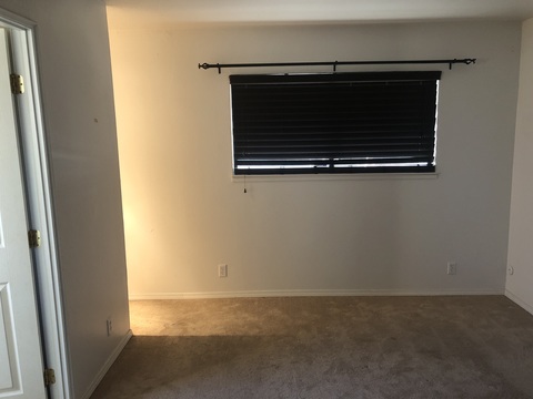 Master w/ bath & Dog friendly