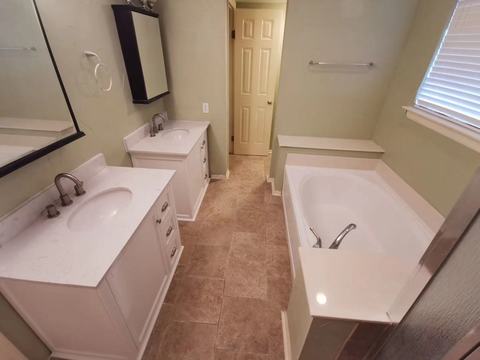 Entire Place 4Bed.3Bath