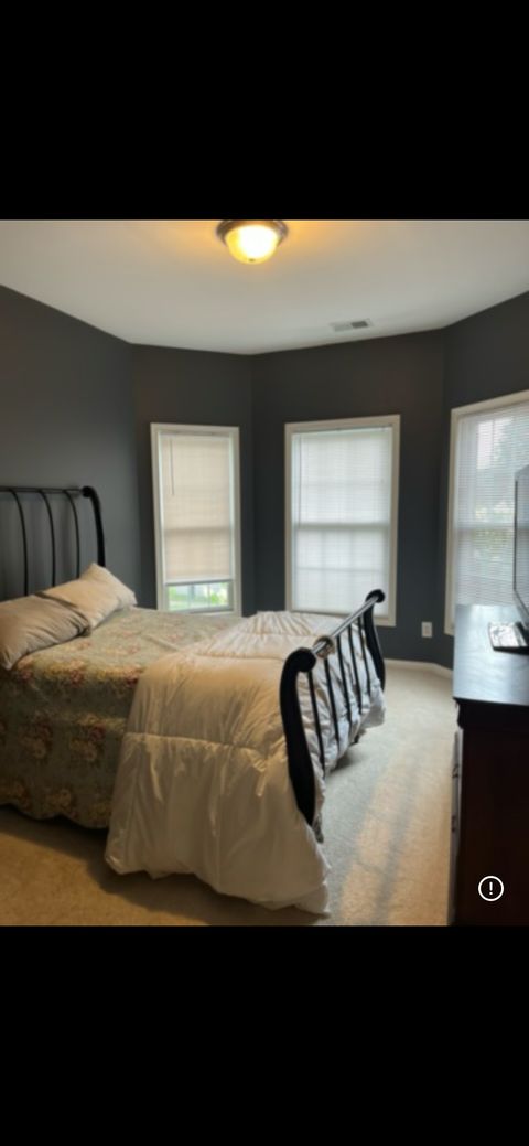Private Room in 3Bed.1Bath
