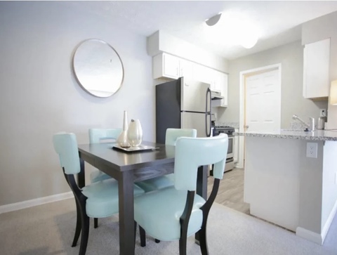 Private Room in 2Bed.2Bath