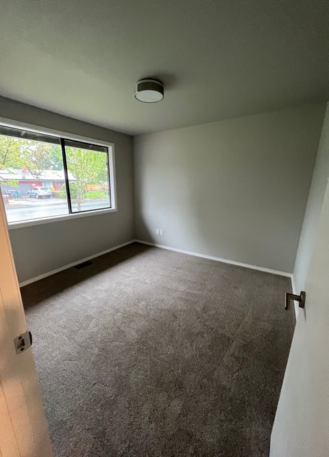 Private Room in 3Bed.2Bath
