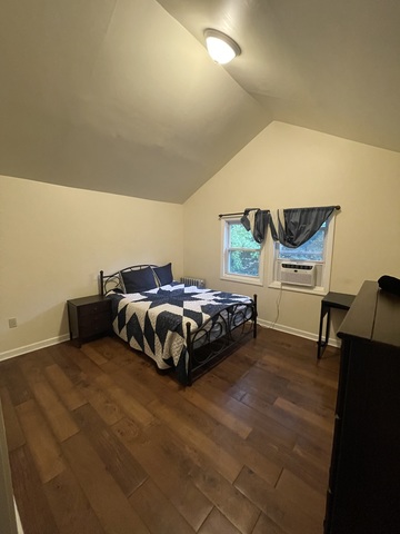 Private Room in 1Bed.1Bath