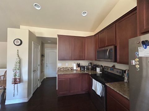 Private Room in 3Bed.2Bath