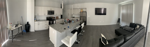 Private Room in 2Bed.2Bath