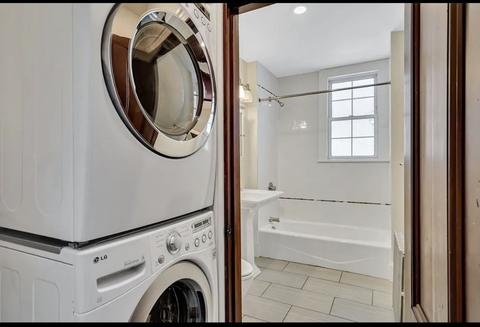 Private Room in 4Bed.1.5Bath
