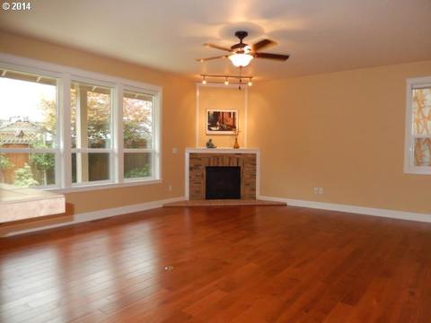 Entire Place 4Bed.3Bath