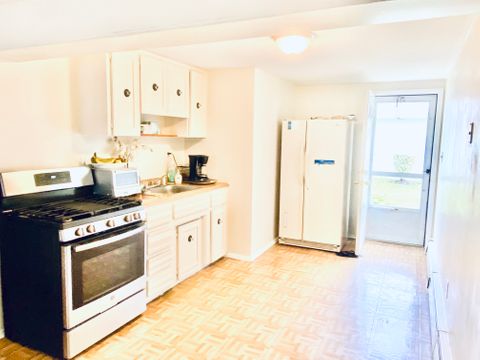 Private Room in 3Bed.2Bath