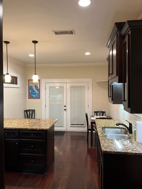 Private Room in 2Bed.1Bath