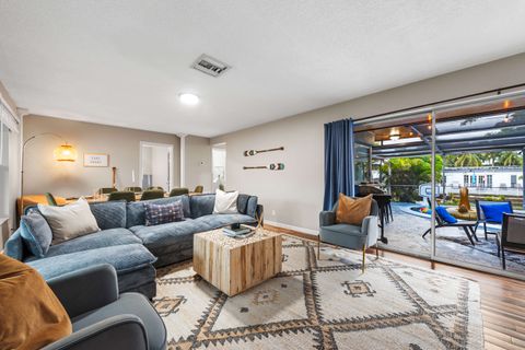 Entire Place 4Bed.2Bath
