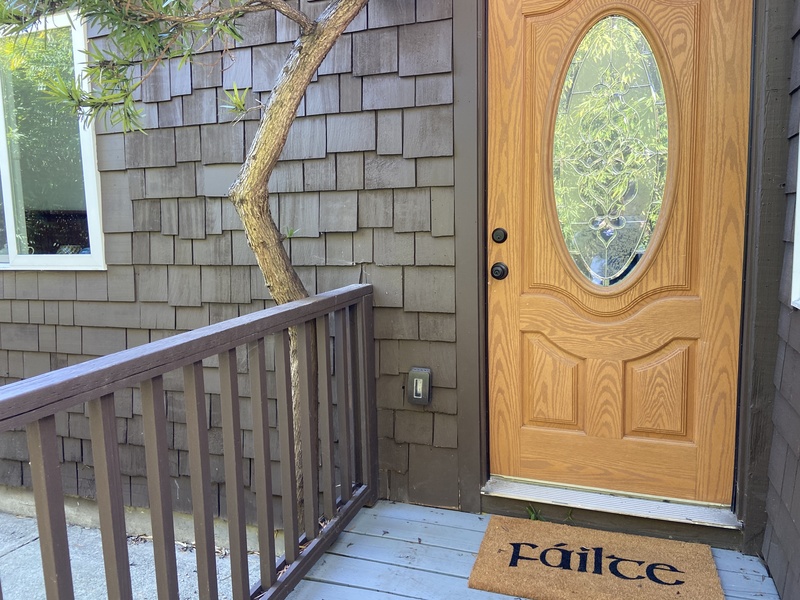 roommates in Kensington Entire Place 1Bed.1Bath - cirtru.com