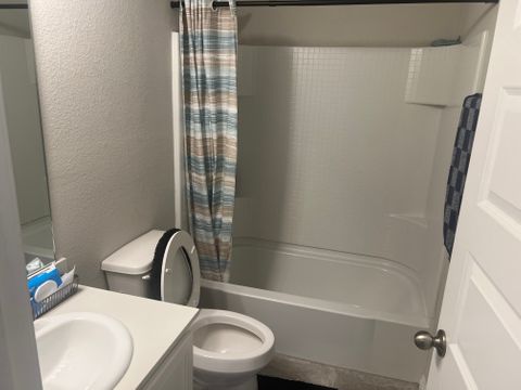 Private Room in 4Bed.3.5Bath