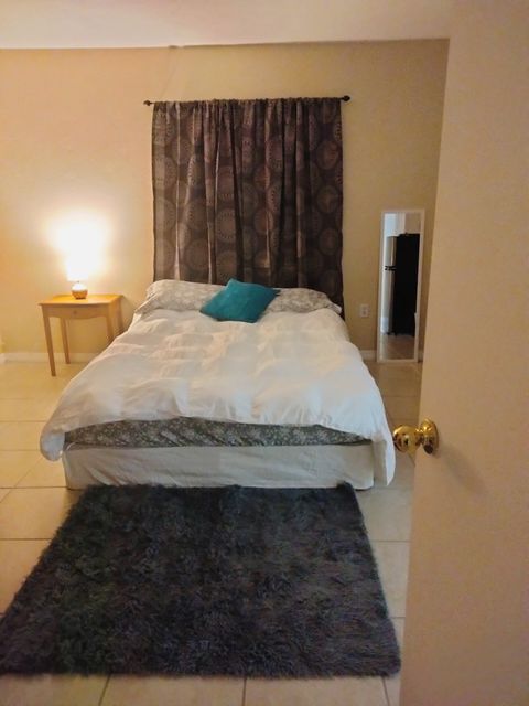 Private Room in 2Bed.2Bath