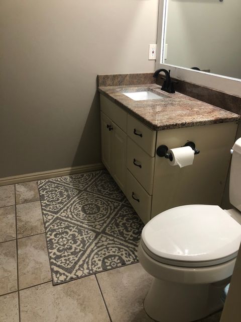 Private Room in 2Bed.2Bath