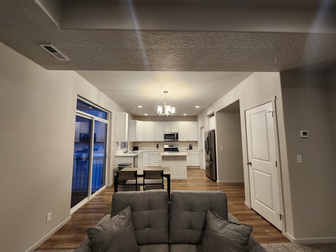 Entire Place 3Bed.3Bath