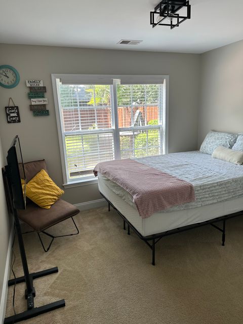 Room1Bed.2Bath