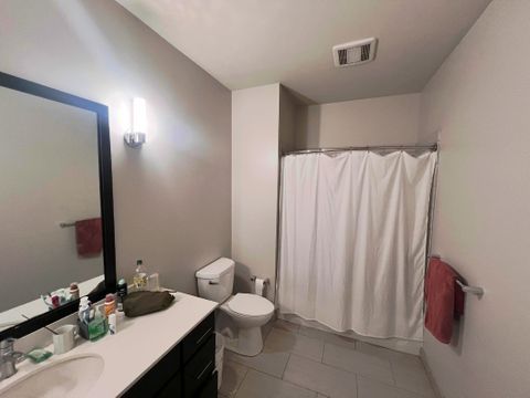 Private Room in 2Bed.2Bath