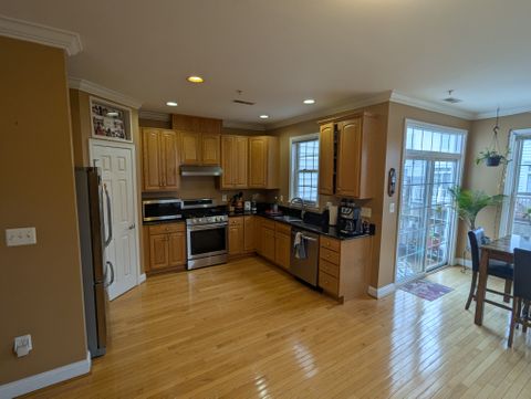 Entire Place 4Bed.2.5Bath