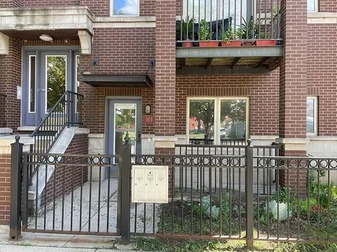 Private Room in 2Bed.2Bath