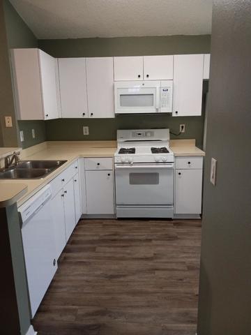 Entire Place 4Bed.2Bath