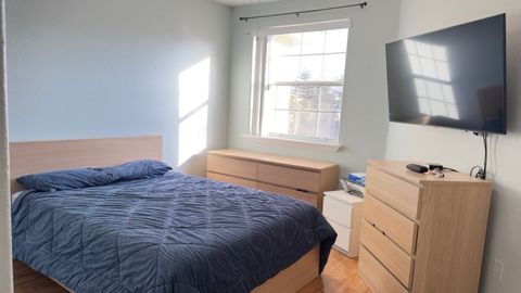 Private Room in 3Bed.2Bath