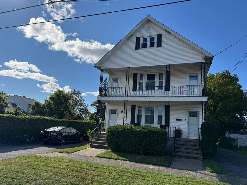 roommates in Utica Room2Bed.1Bath - cirtru.com