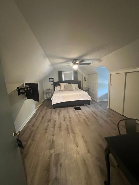 Private Room in 2Bed.2Bath