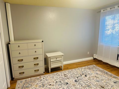 Private Room in 4Bed.3Bath