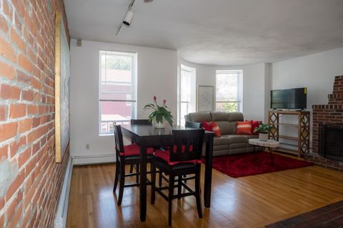 Entire Place 3Bed.1Bath