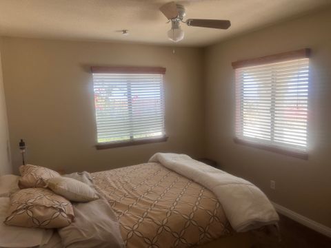 Private Room in 3Bed.1Bath