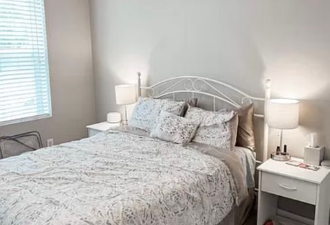Private Room in 3Bed.2Bath