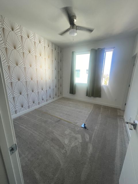 Private Room in 3Bed.3Bath