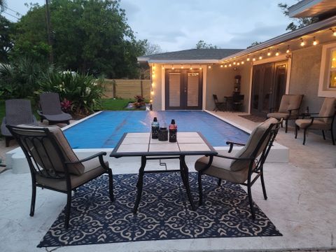 Entire Place 3Bed.1Bath