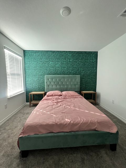 Private Room in 3Bed.2.5Bath