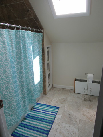 Looking students for 3bed.2bath
