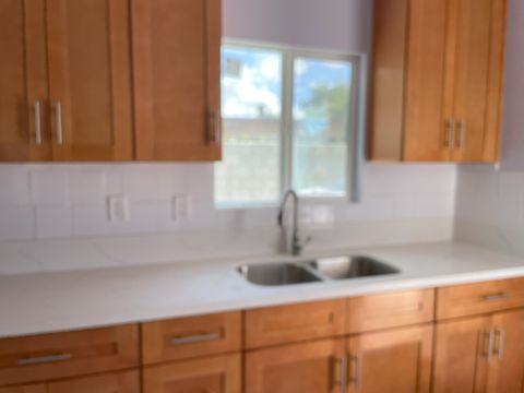 Shared Room in 3Bed.2Bath