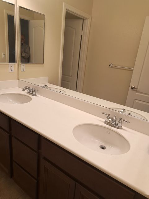 Private Room in 1Bed.1Bath