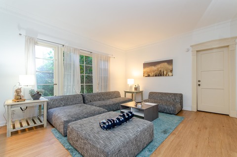 Private Room in Beverly Hills