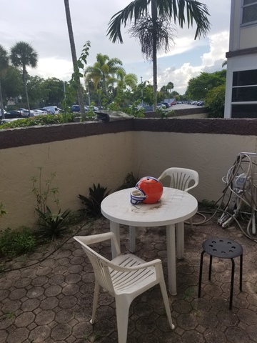 Private Room in 2Bed.2Bath