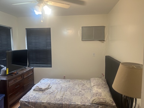 Private Room in 2Bed.1Bath