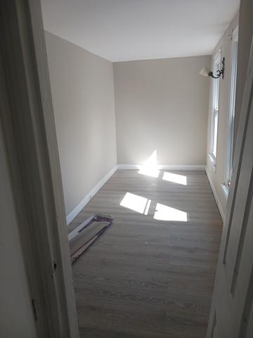 Private Room in 3Bed.1Bath