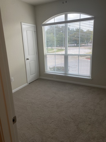Private Room in 3Bed.2Bath