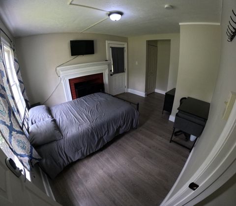 Room7Bed.2Bath