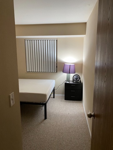 Private Room in 2Bed.2Bath