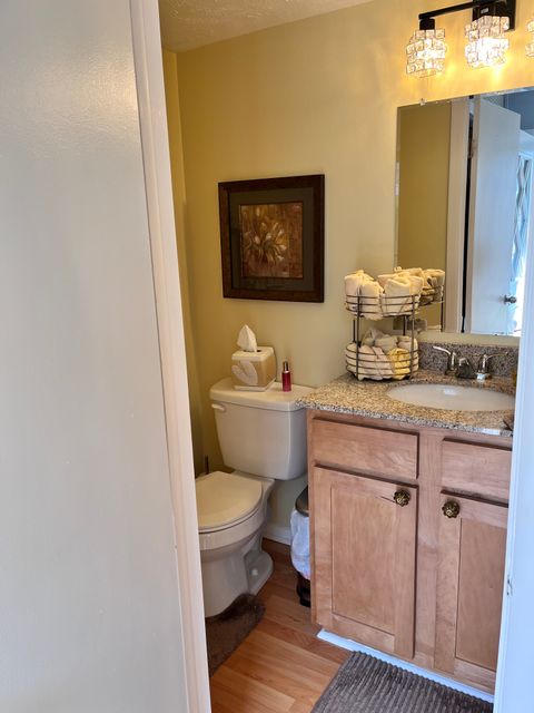 Entire Place 1Bed.1.5Bath