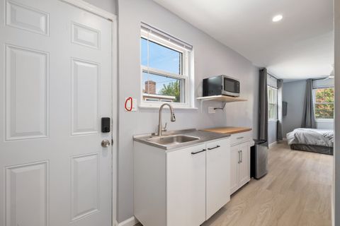 Room1Bed.1Bath