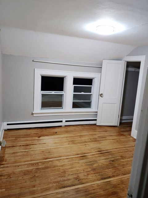 Private Room in 4Bed.1.5Bath