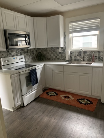 Private Room in 3Bed.1Bath