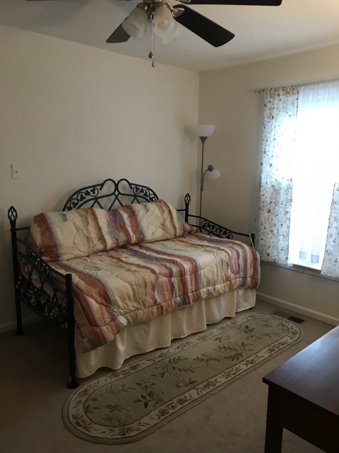 Private Room in 1Bed.1Bath