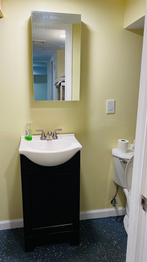 Shared Room in 2Bed.1Bath